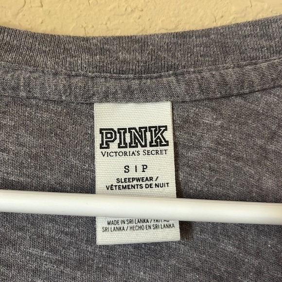 V-neck/sleep shirt - Picture 2 of 4